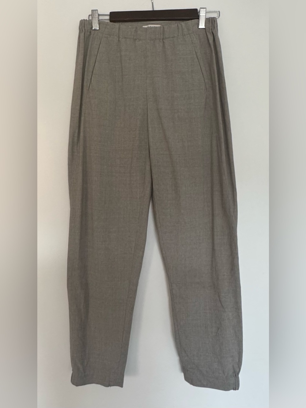 Aritzia Babaton Lightweight Wool Blend Pull-On Pants | Grey | Size S | Like New